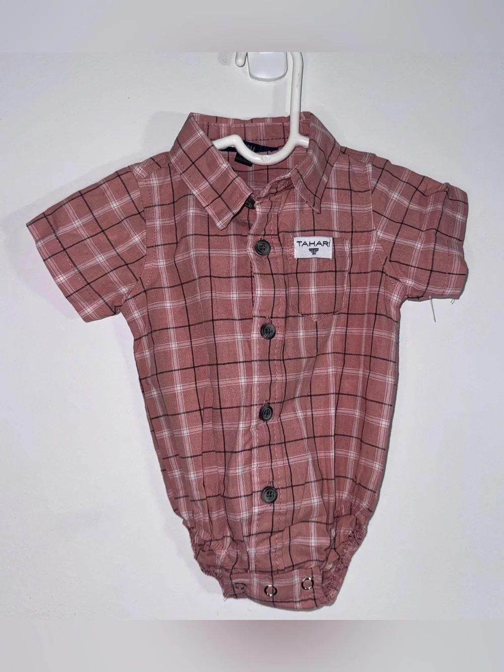 Tahari Baby Boy 0-3M Rust Plaid Short Sleeve Button Front Bodysuit